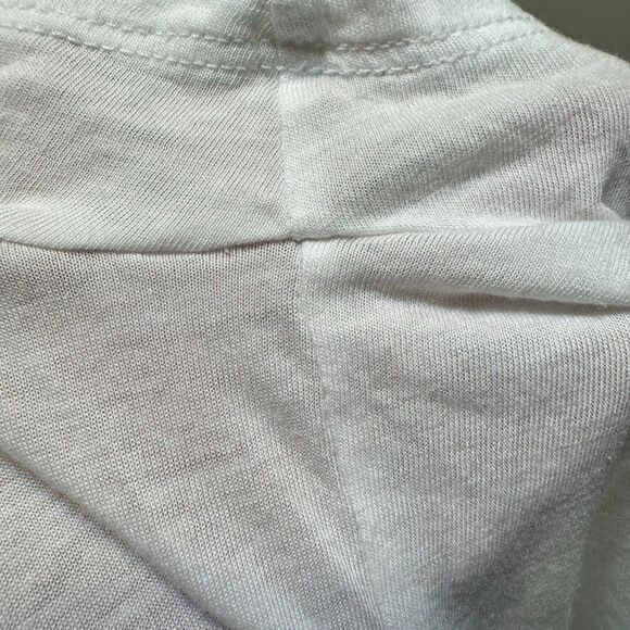 $90 Vince Women's White Short Sleeve Pullover Solid Crewneck Tee T-Shirt Size M - Picture 5 of 5